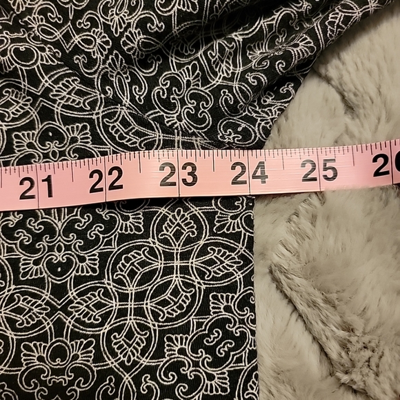 Lucky Brand 3/4 Sleeve Top, Plus Size 1x, Black And White with Embroidery - Picture 9 of 11